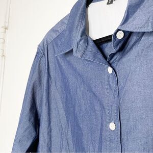 Theory Chambray Denim like Button down collar Shirt top 100% cotton